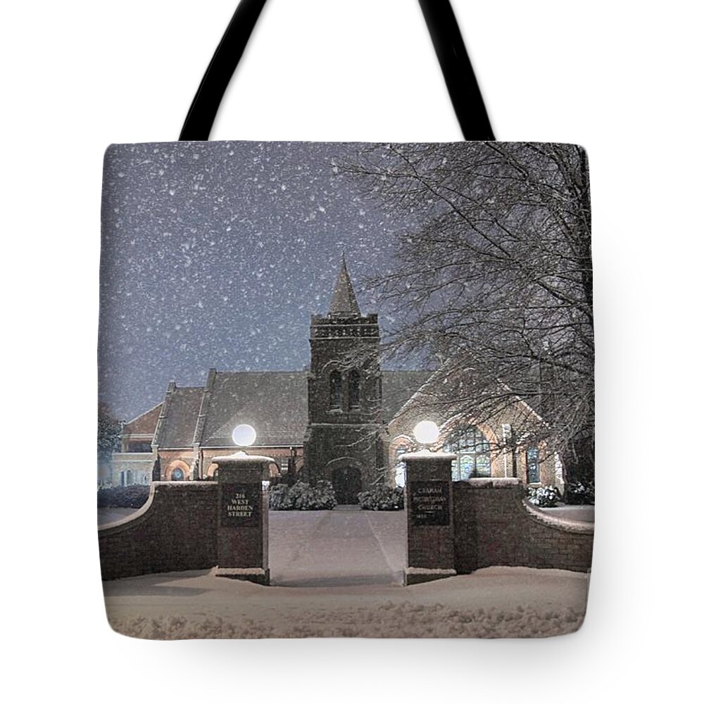 Church Tote Bag featuring the photograph Graham Presbyterian Church by Benanne Stiens