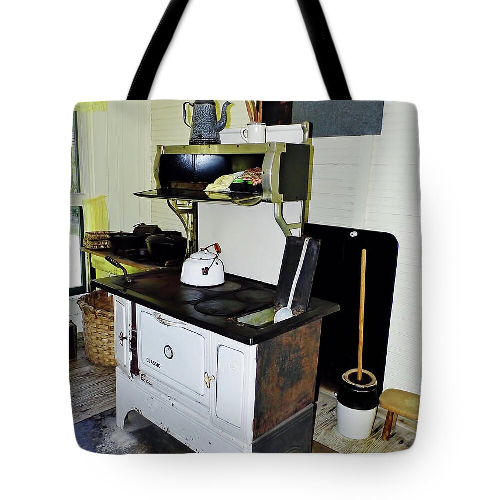 Kitchen Tote Bag featuring the photograph Grandma's Stove by D Hackett
