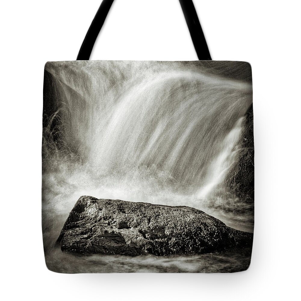 Great Falls Tote Bag featuring the photograph Great Falls Overlook Closeup by Stuart Litoff