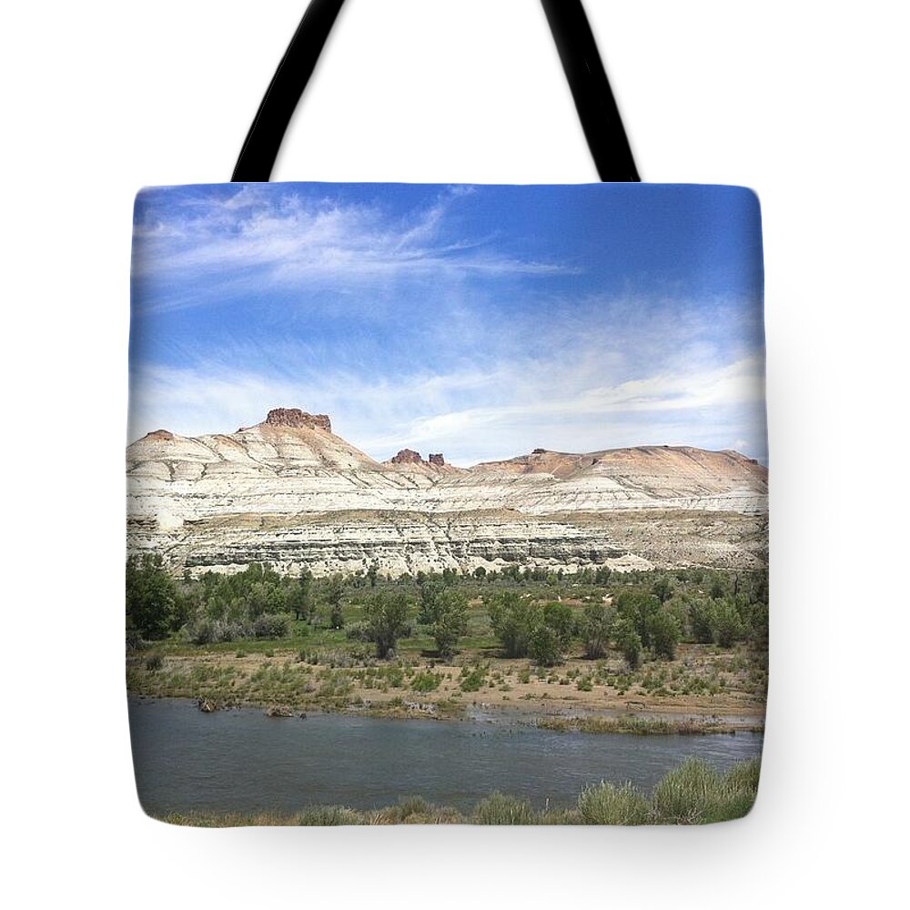 Green Tote Bag featuring the photograph Green River Wyoming by Christy Pooschke