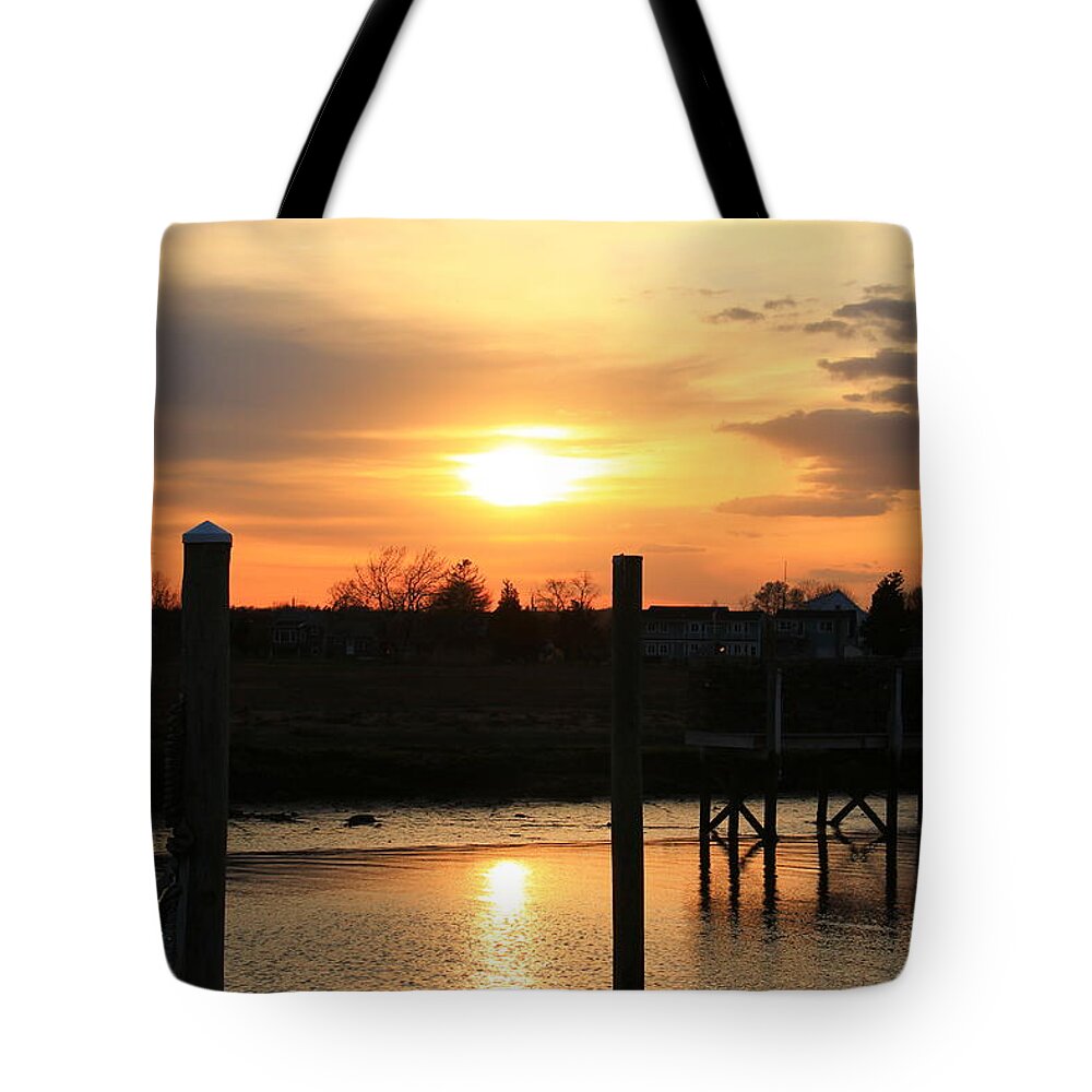 Guilford Tote Bag featuring the photograph Guilford Low Tide by Catie Canetti