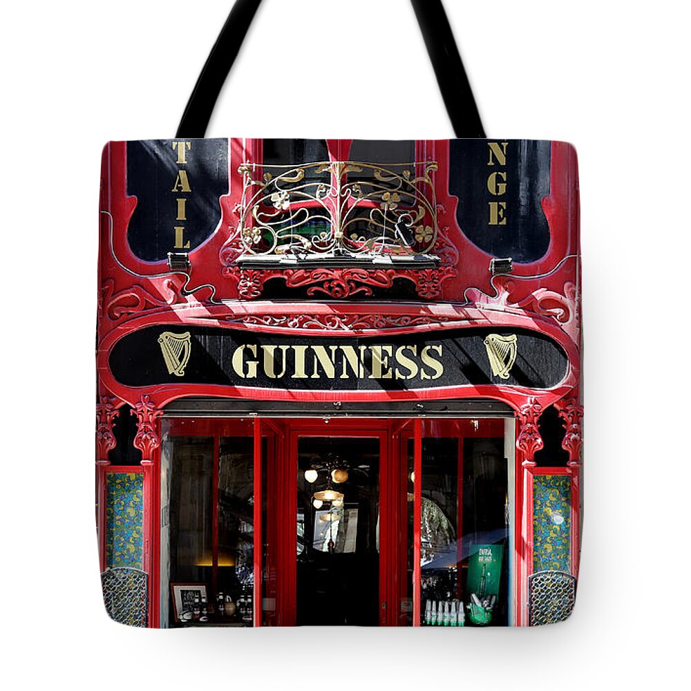 Guinness Tote Bag featuring the photograph Guinness Beer 5 by Andrew Fare