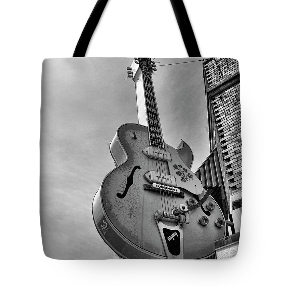 Elvis Tote Bag featuring the photograph Guitar Outside Sun Studio Memphis Tennessee, by Chuck Kuhn