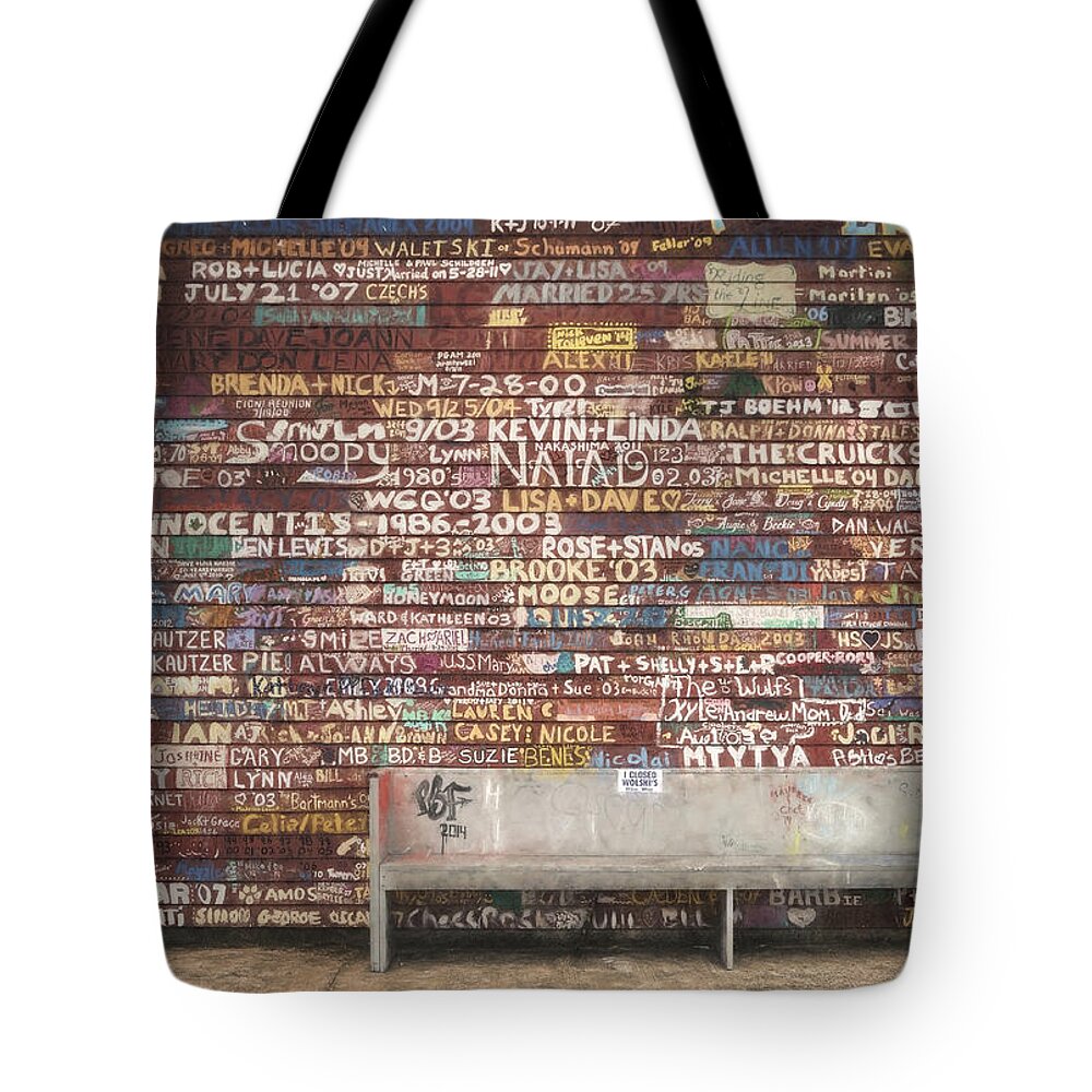 Cityscapes Tote Bag featuring the photograph Hardy Gallery by Scott Norris