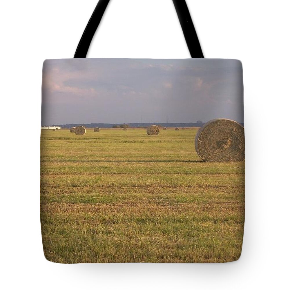  Tote Bag featuring the photograph Hayfield Perspective by Susan Williams