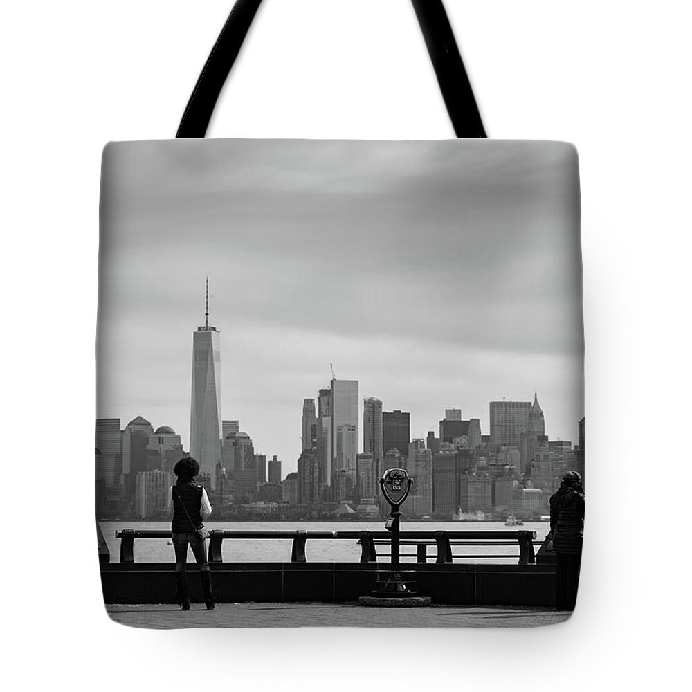 911 Tote Bag featuring the photograph Heart of The City That Never Sleeps by Art Atkins