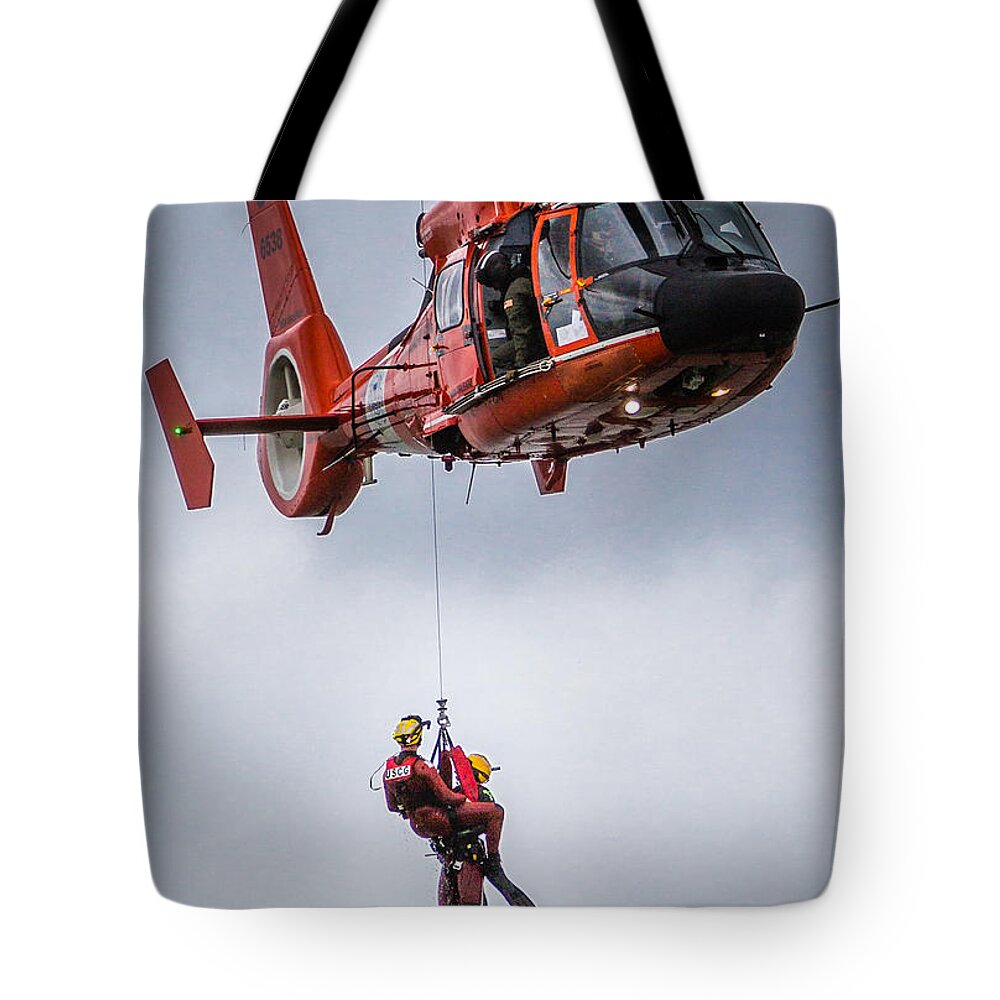 1 Pid Color Open Tote Bag featuring the photograph Helicopter Rescue by Gregory Daley MPSA