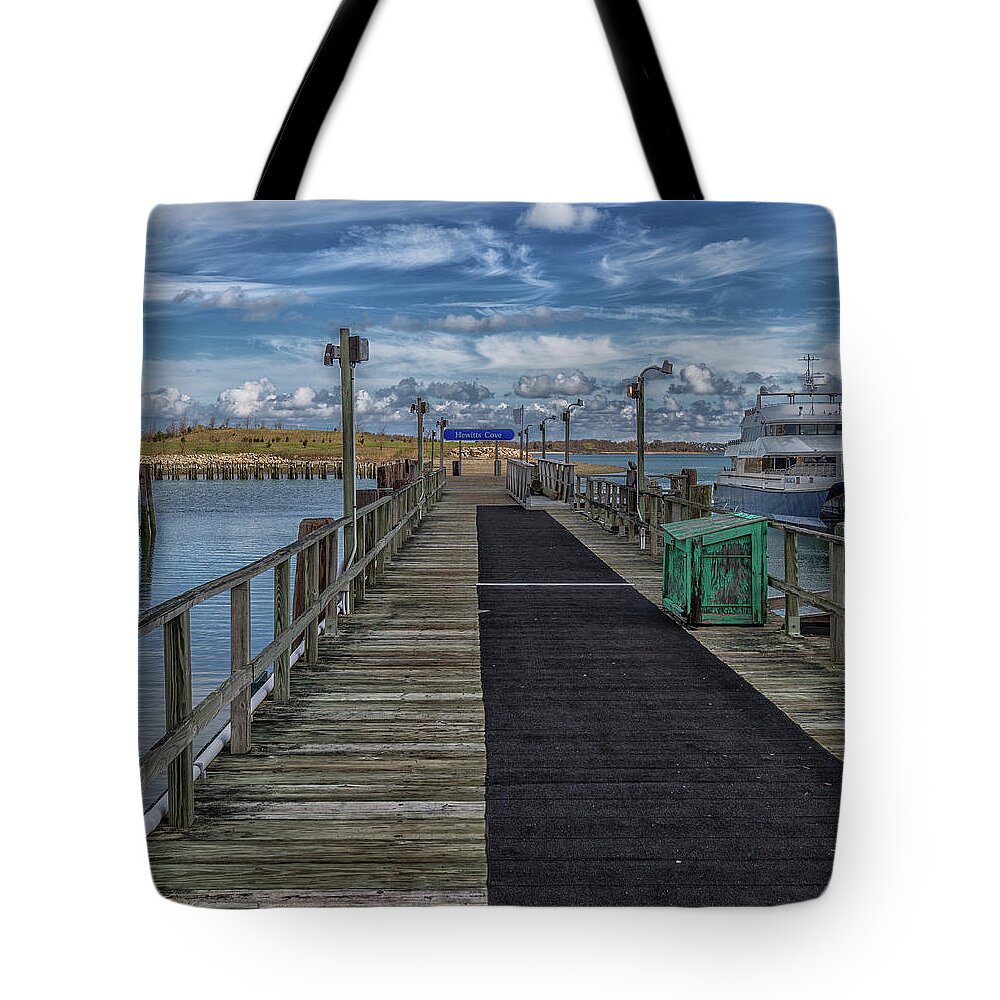 Hewitts Cove Tote Bag featuring the photograph Hewitts Cove by Brian MacLean