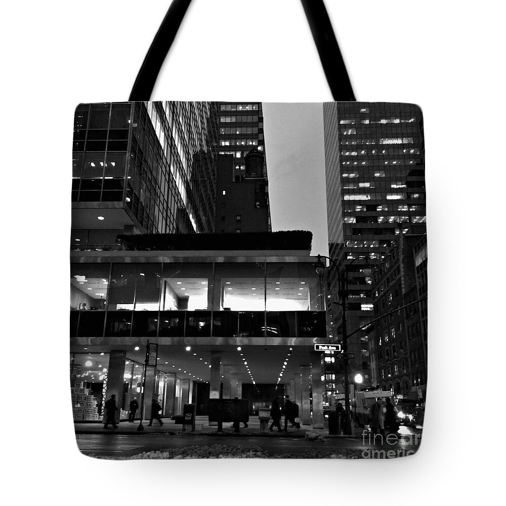 Architecture Tote Bag featuring the photograph Historic Lever House - New York City by Miriam Danar