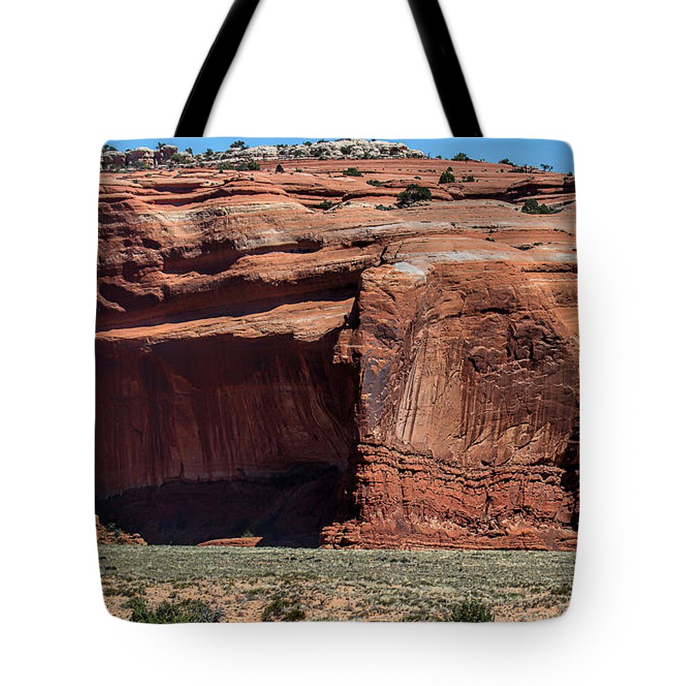 Canyonlands National Park Tote Bag featuring the photograph Hole in the Wall by Jim Garrison