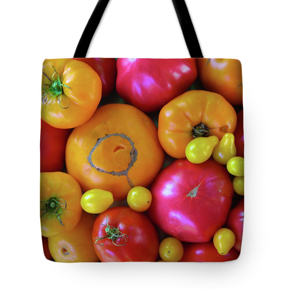 Heirloom Tomatoes Tote Bag featuring the photograph Homegrown Heirloom Tomatoes by Polly Castor