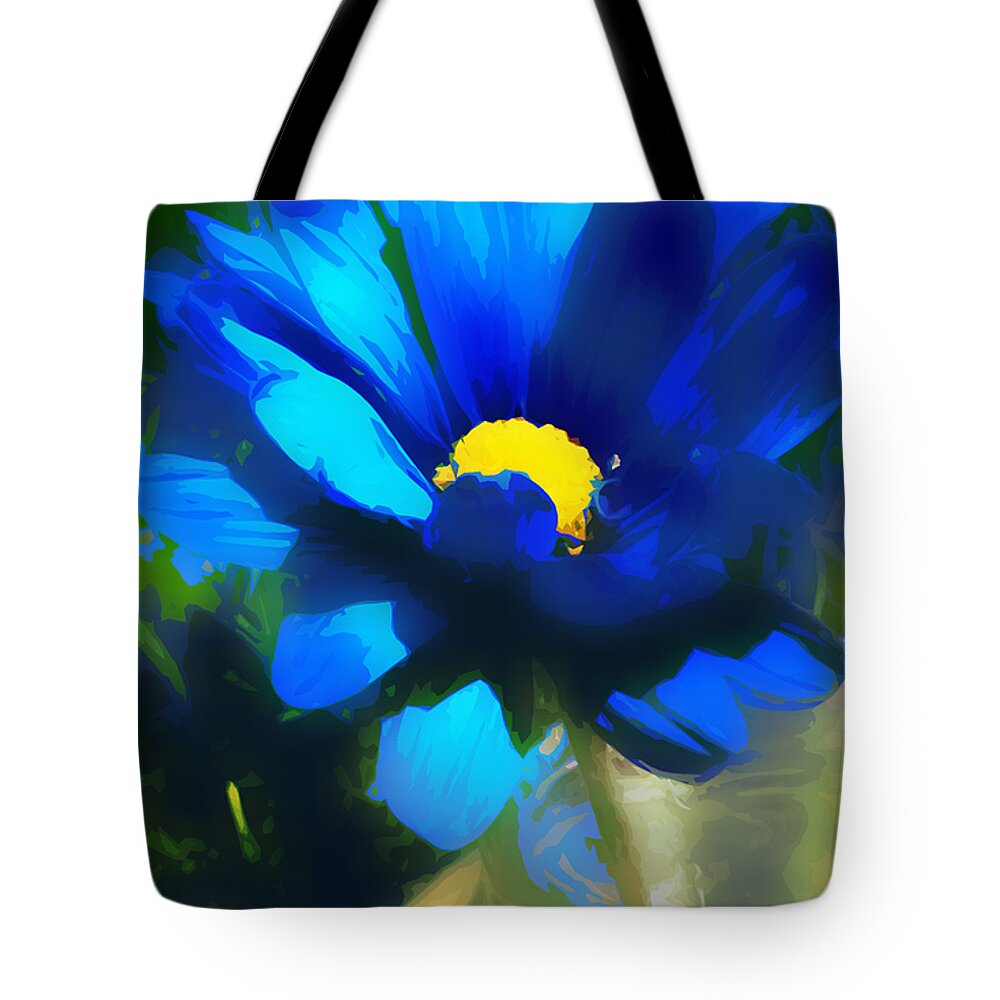 Daisy Tote Bag featuring the photograph In The Light by Angelina Tamez