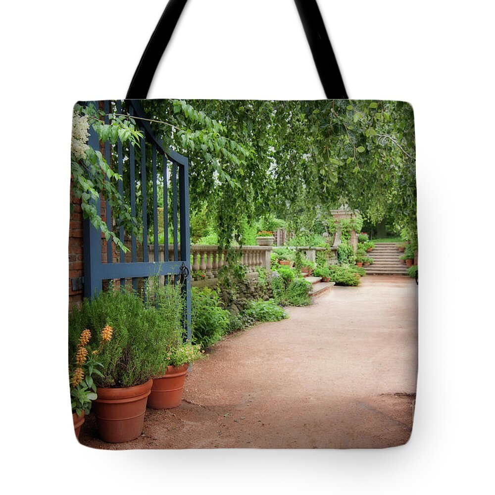 Into The Garden Tote Bag featuring the photograph Into the Garden by Patty Colabuono