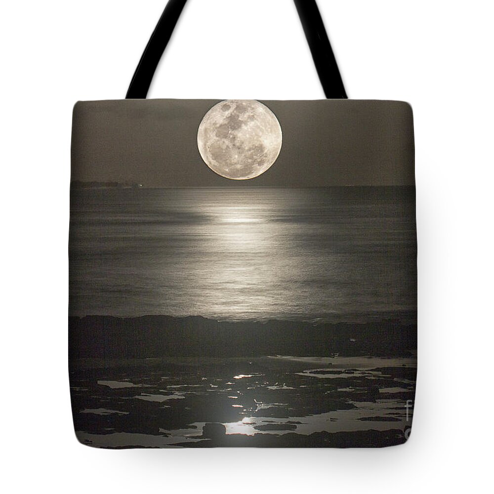 Playa Coronado Tote Bag featuring the photograph Its not just sunsets by Bob Hislop
