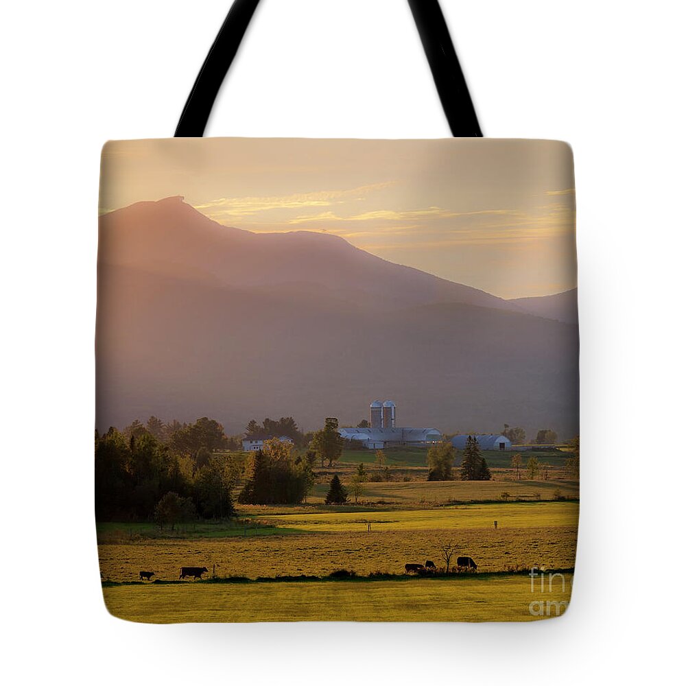 Summer Tote Bag featuring the photograph Jay Peak Misty Sunset by Alan L Graham