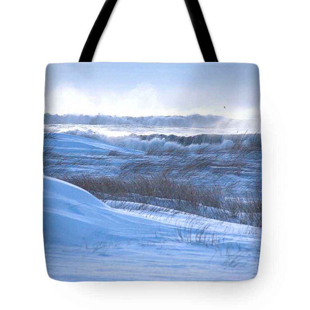 Seas Tote Bag featuring the photograph Jonas Surf by Newwwman