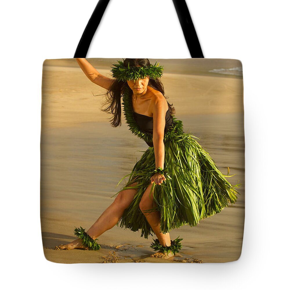 Custom Tote Bag featuring the photograph Kamalani At Palauea by David Olsen