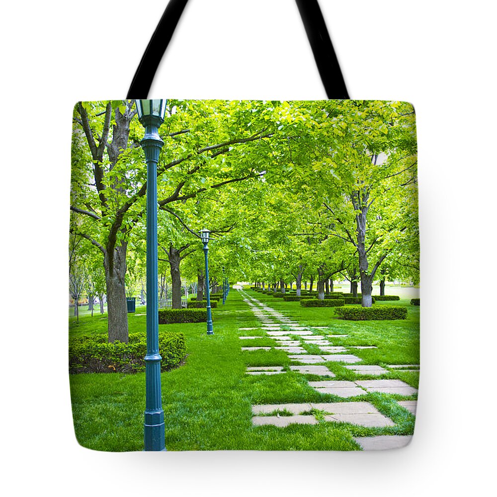 Nelson Atkins Tote Bag featuring the photograph Kansas City Museum Garden Walk by ELITE IMAGE photography By Chad McDermott