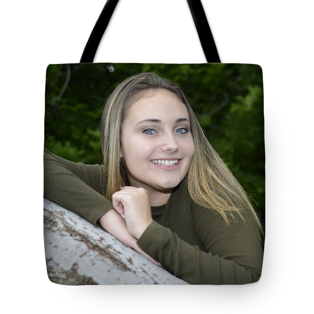  Tote Bag featuring the photograph Killer Smile by Keith Lovejoy