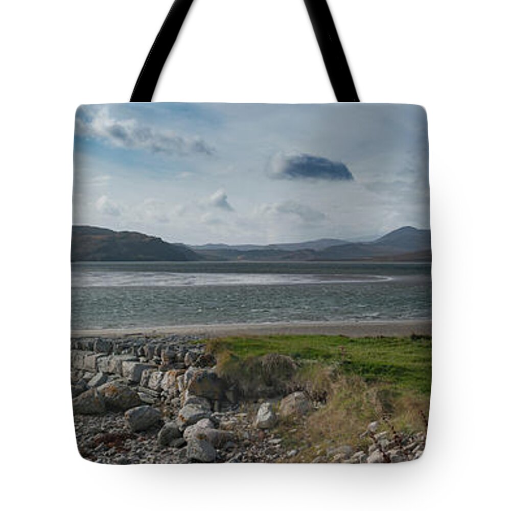 Ben Loyal Tote Bag featuring the photograph Kyle of Tongue by Gary Eason