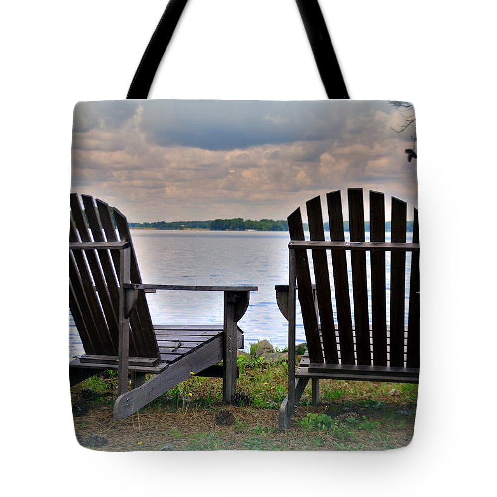 Lake Murray Sc Tote Bag featuring the photograph Lazy Afternoon by Lisa Wooten