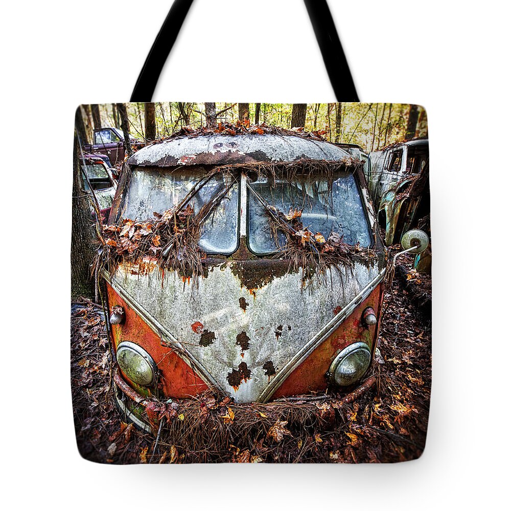 Vw Tote Bag featuring the photograph Leaf Bound by Alan Raasch