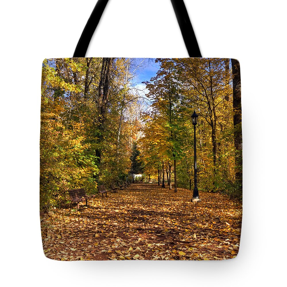 Hdr Tote Bag featuring the photograph Leavenworth Waterfront Park by Brad Granger