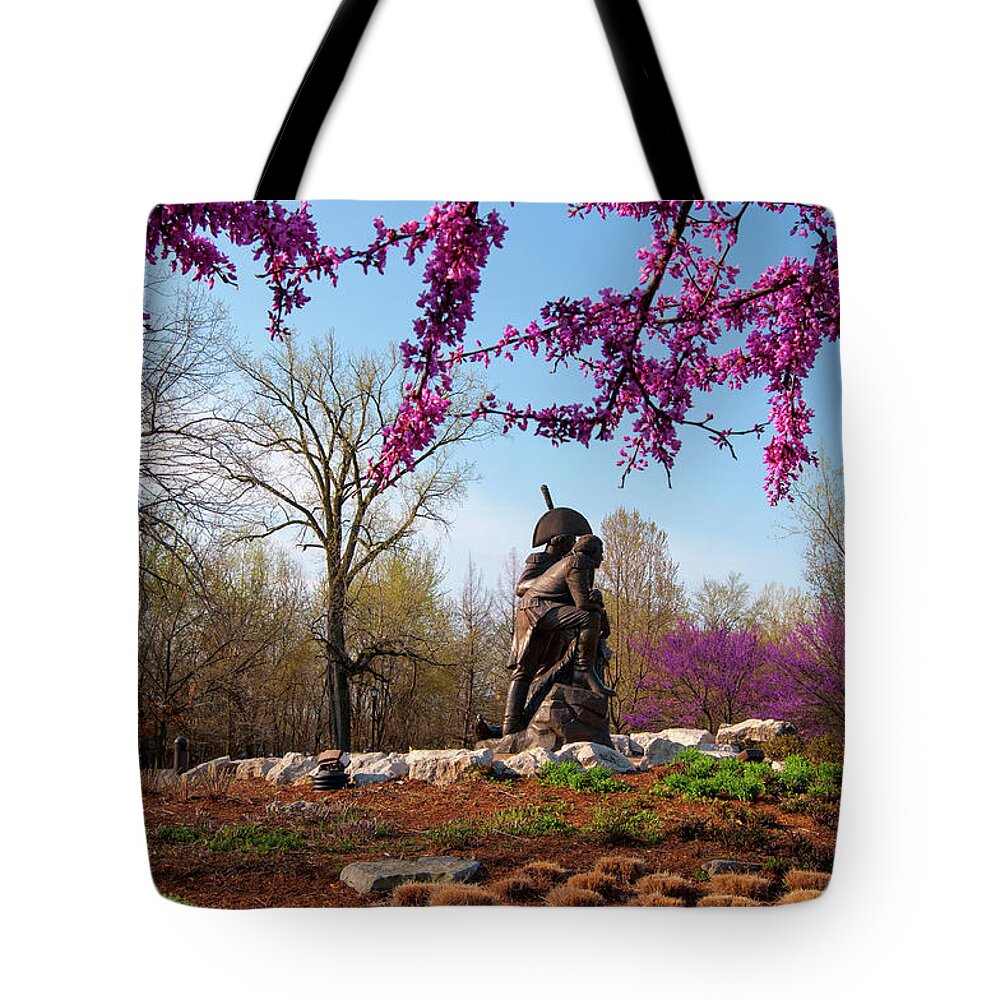Missouri Tote Bag featuring the photograph Lewis and Clark by Steve Stuller