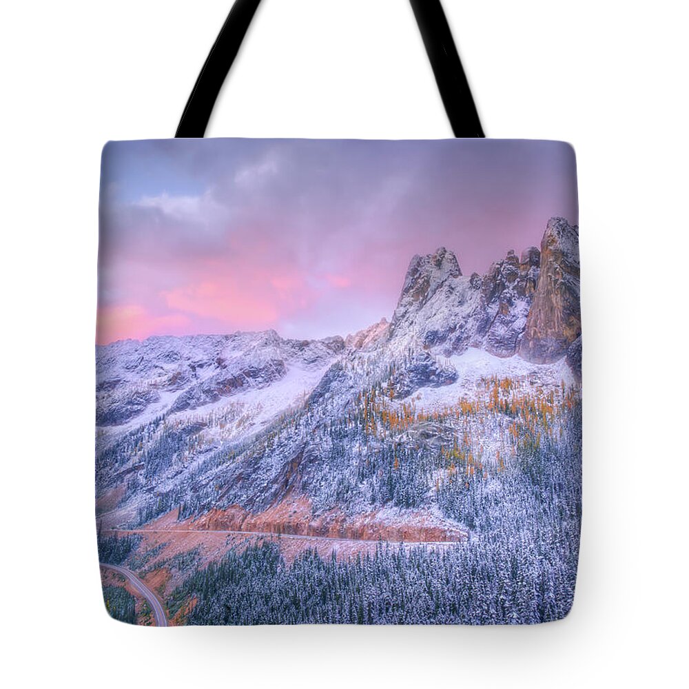 Washington Tote Bag featuring the photograph Liberty Bell by Judi Kubes