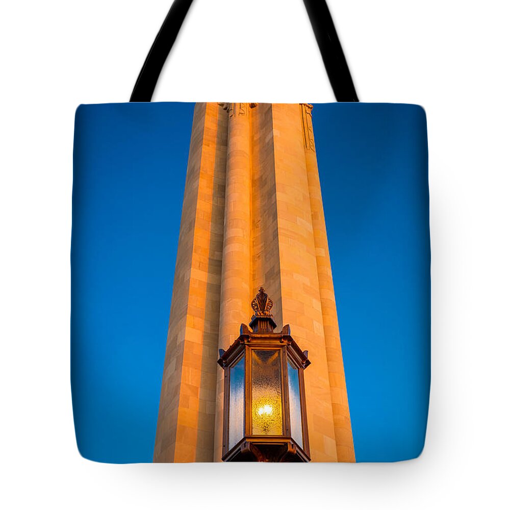 America Tote Bag featuring the photograph Liberty Memorial by Inge Johnsson