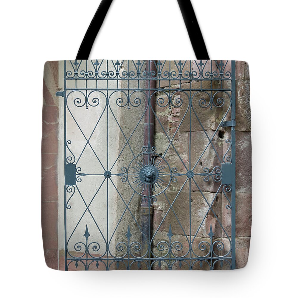 Heidelberg Tote Bag featuring the photograph Lion Gate by Teresa Mucha
