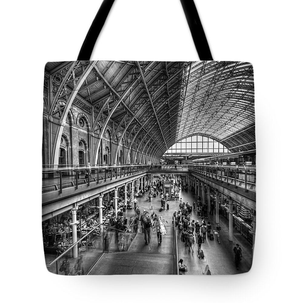 Art Tote Bag featuring the photograph London Train Station BW by Yhun Suarez