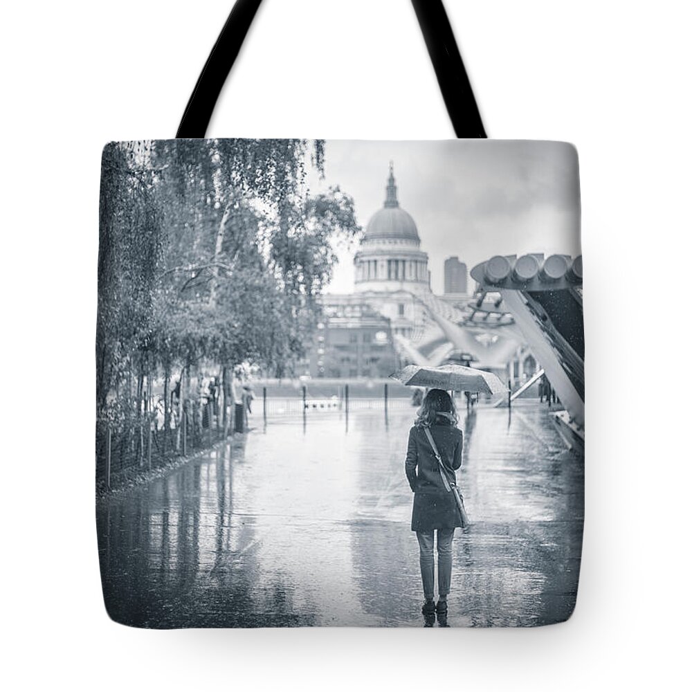London Tote Bag featuring the photograph London by Stefano Termanini