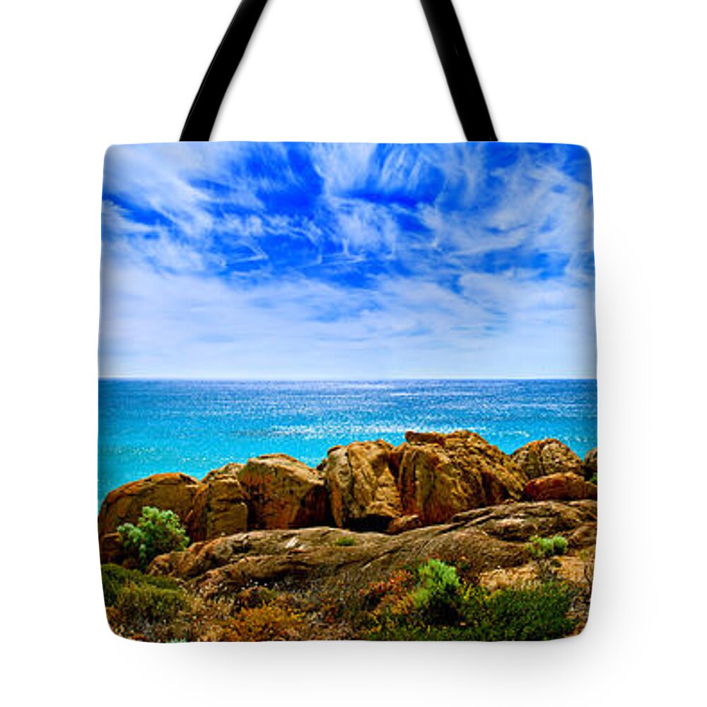 Smiths Beach Tote Bag featuring the photograph Look To The Horizon by Az Jackson