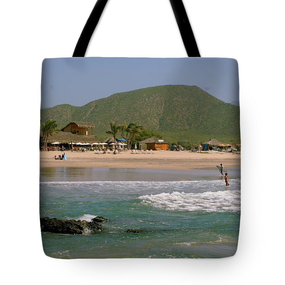 Pacific Tote Bag featuring the photograph Los Cerritos Beach by Robert McKinstry