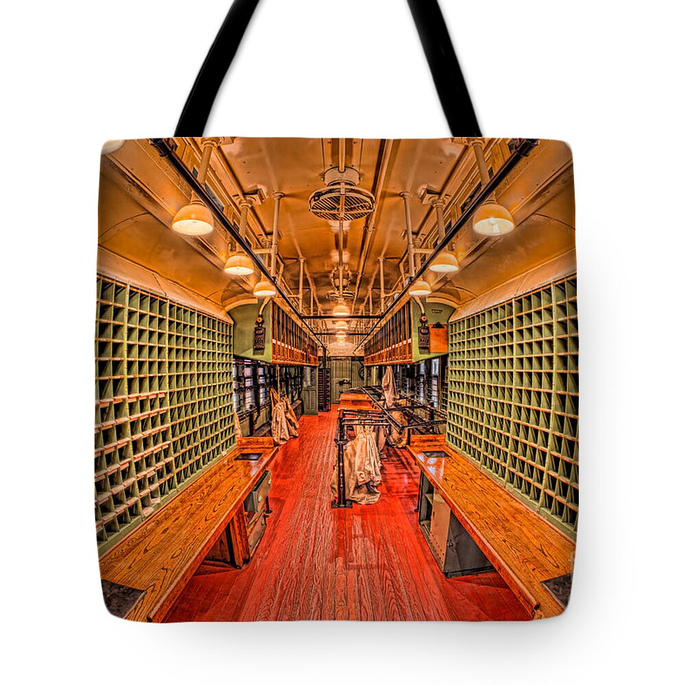 Louisville and Nashville RPO Car Tote Bag by Clarence Holmes