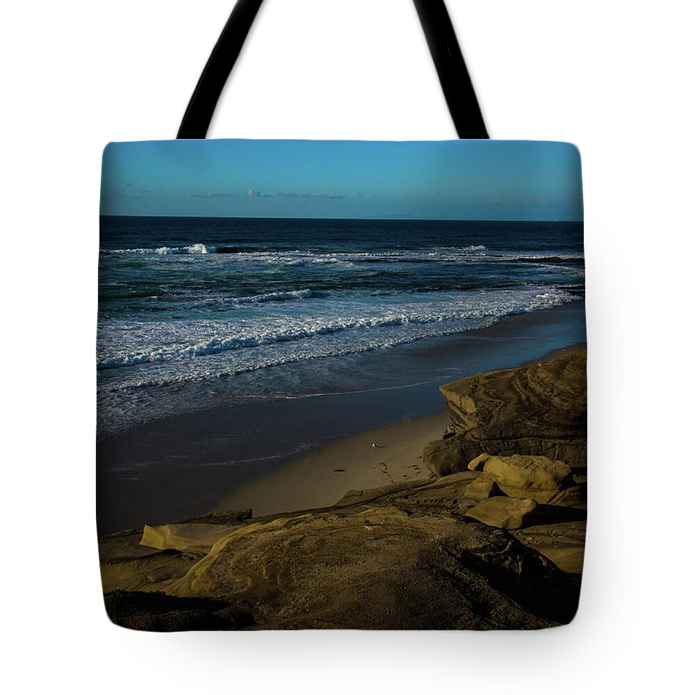 Sunset Tote Bag featuring the photograph Magic Sands by Robert McKay Jones