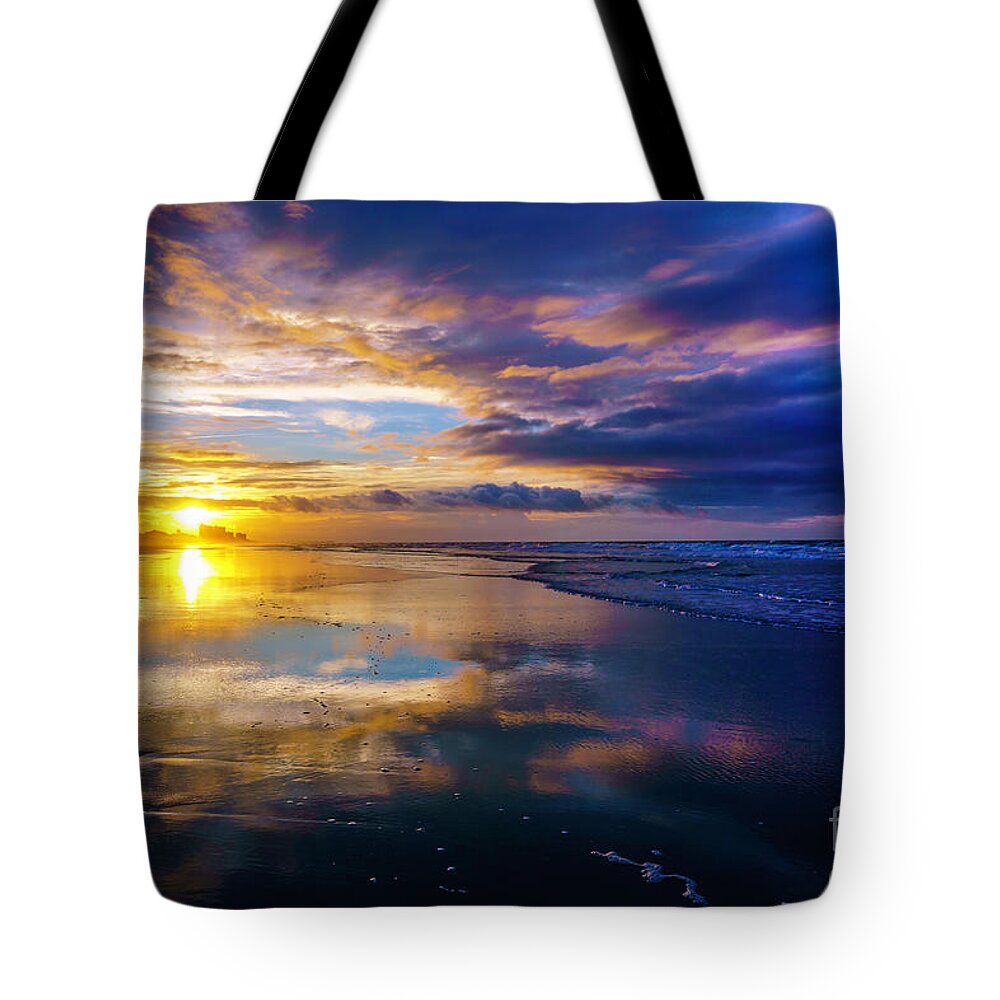 Sunrise Tote Bag featuring the photograph Memorial Day Sunrise by David Smith