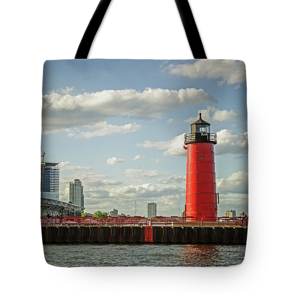Milwaukee Pierhead Lighthouse Tote Bag featuring the photograph Milwaukee Pierhead Lighthouse by Susan McMenamin