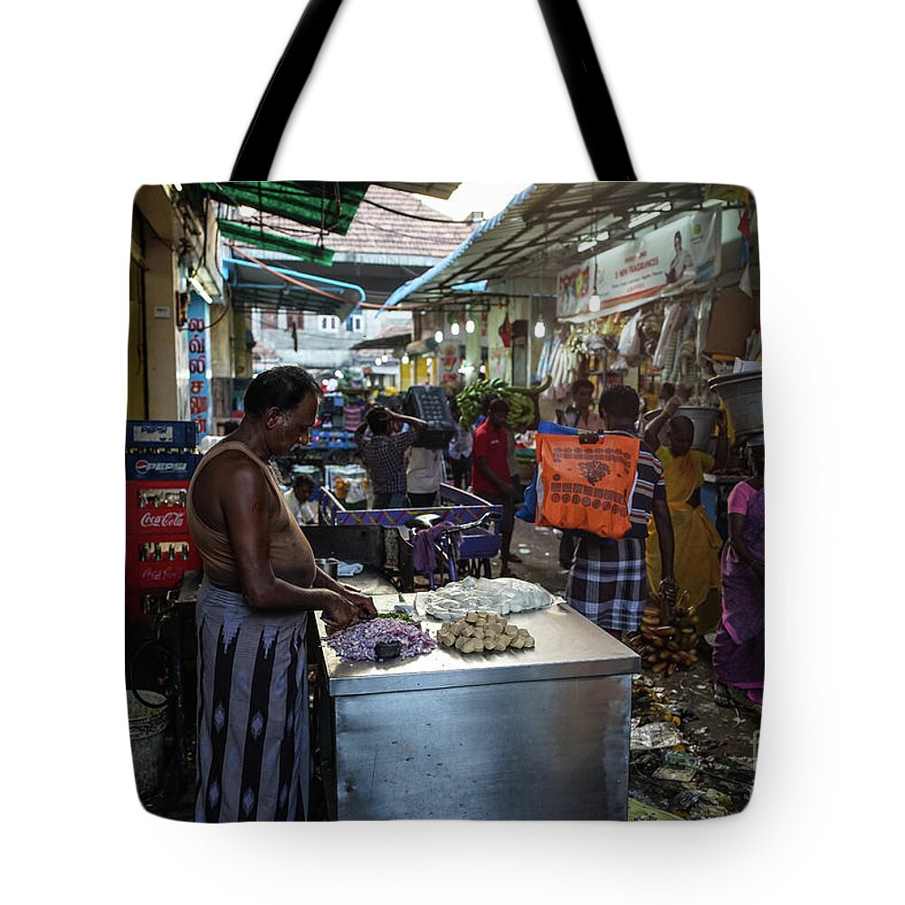 India Tote Bag featuring the photograph Mincing Garlic by Mike Reid