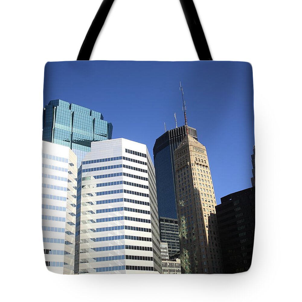 America Tote Bag featuring the photograph Minneapolis Skyscrapers 11 by Frank Romeo