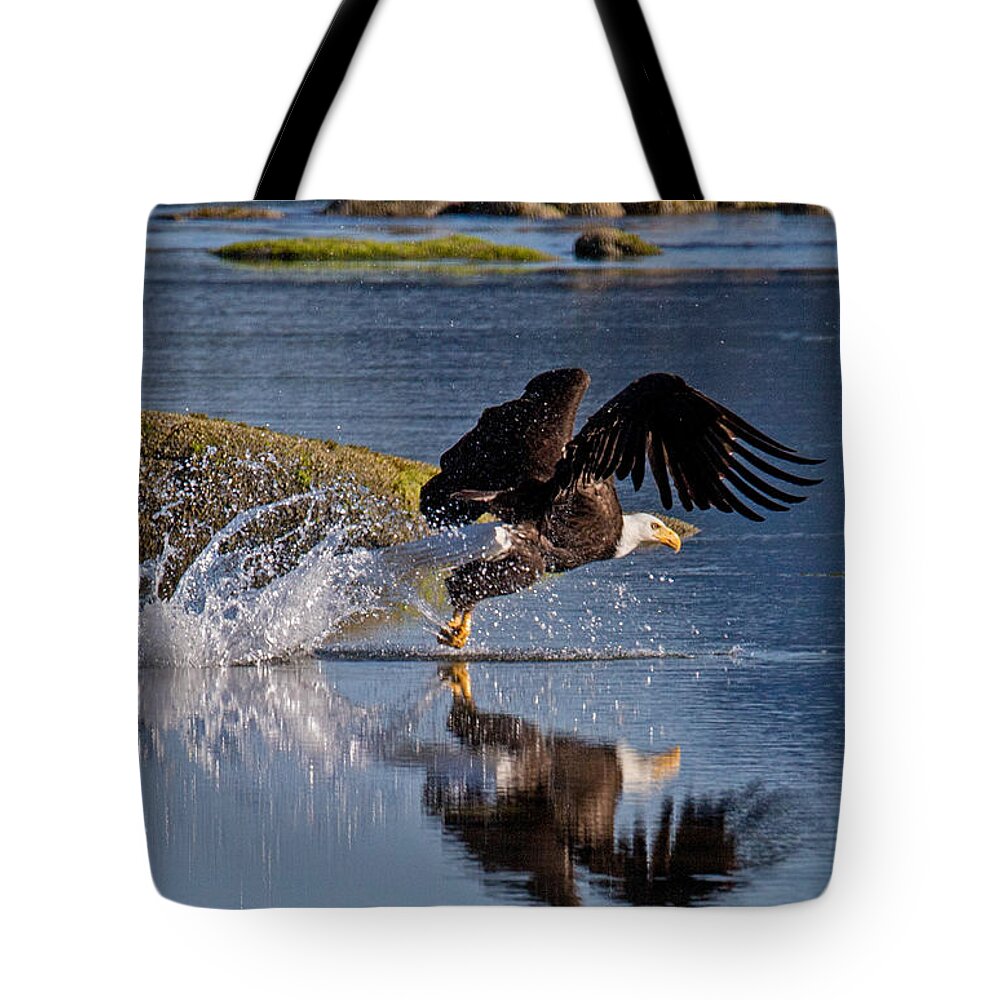 Bald Eagle Tote Bag featuring the photograph Missed by Randy Hall