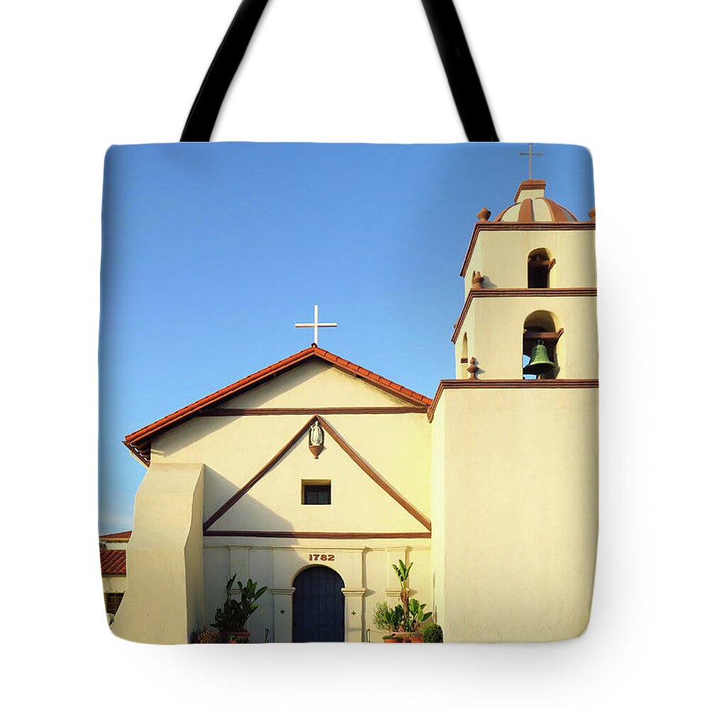 Mission San Buenaventura Tote Bag featuring the photograph Mission San Buenaventura, Ventura, California by Ram Vasudev