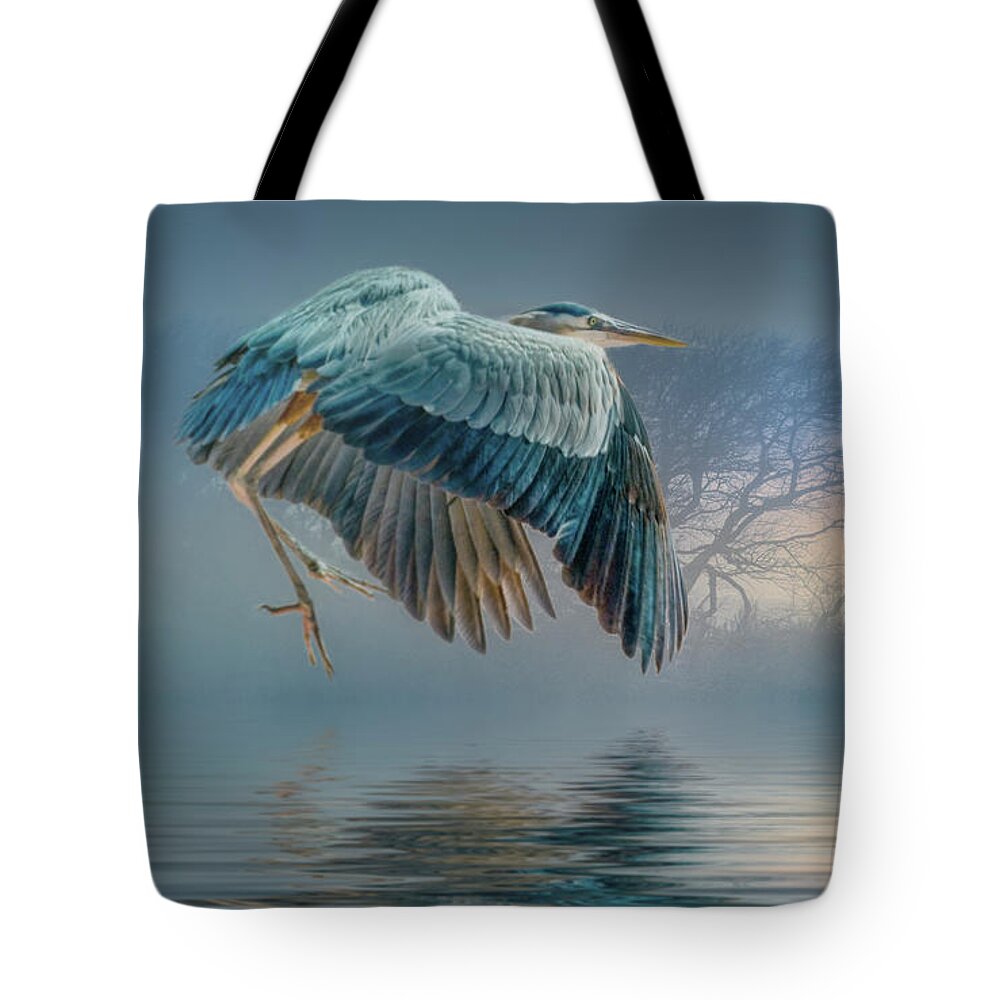 Heron Tote Bag featuring the photograph Misty Dawn Heron by Brian Tarr