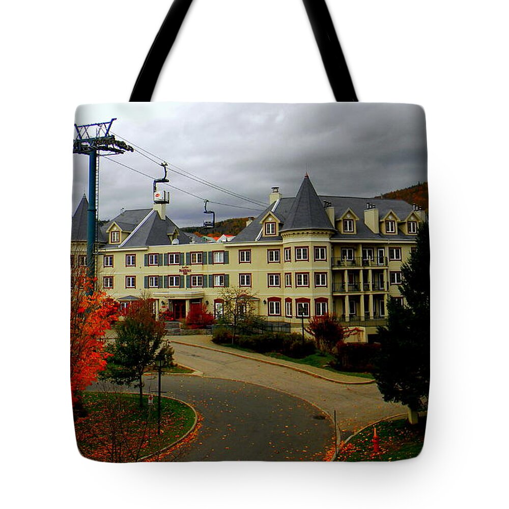 Cable Car Tote Bag featuring the photograph Mont Tremblant,Quebec,Canada by Elfriede Fulda