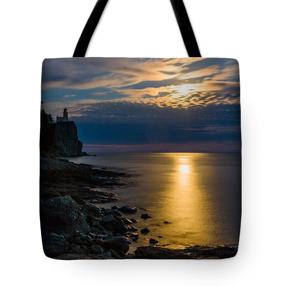 Minnesota Tote Bag featuring the photograph Moonrise from the Cloudbank by Rikk Flohr