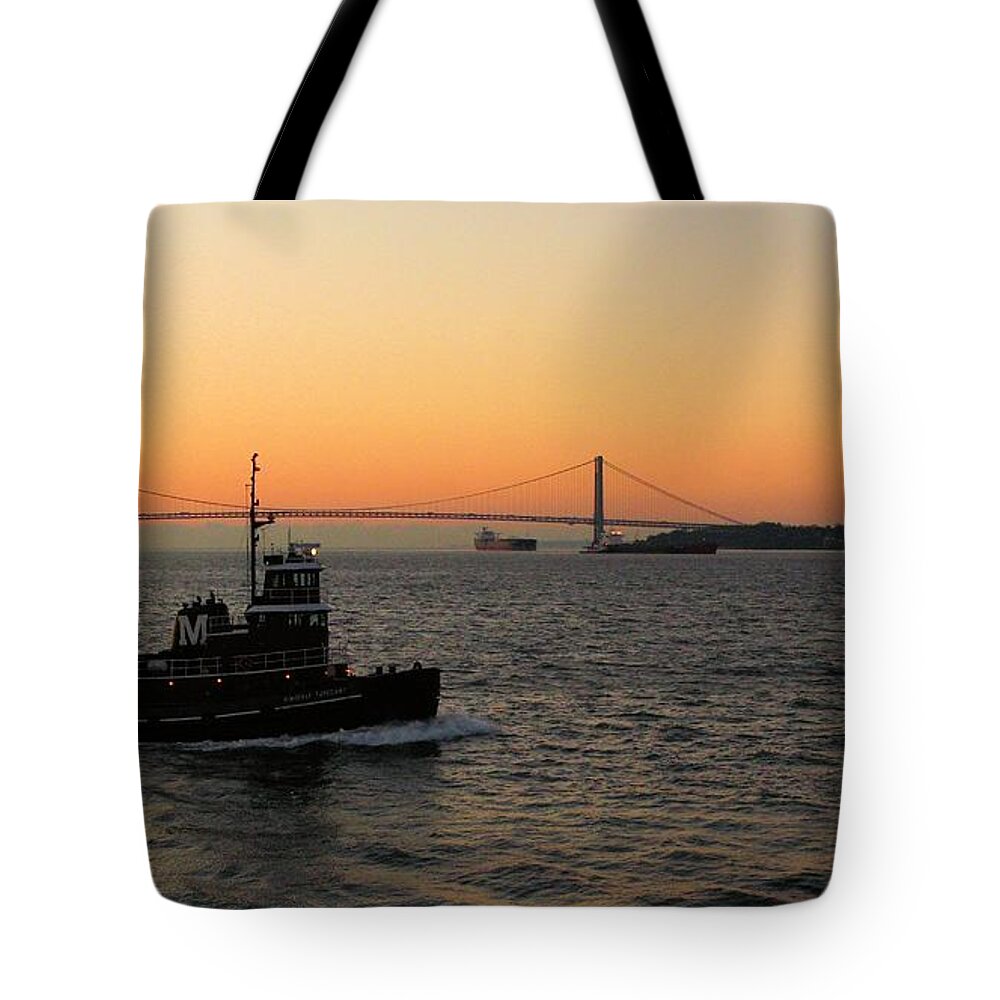  Sunrise Tote Bag featuring the photograph Morning Commute by Robert McCulloch