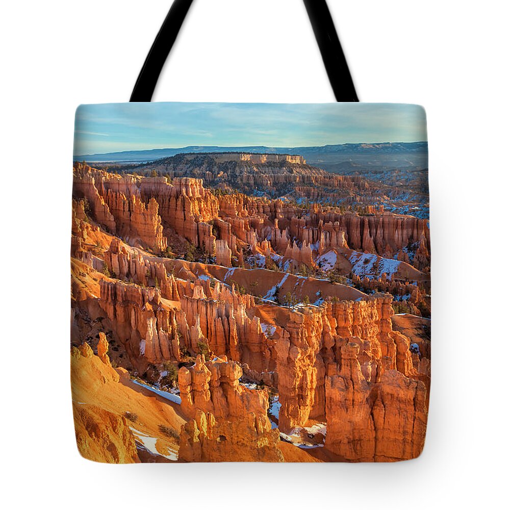 Natioanl Park Tote Bag featuring the photograph Morning on Bryce Canyon by Jonathan Nguyen