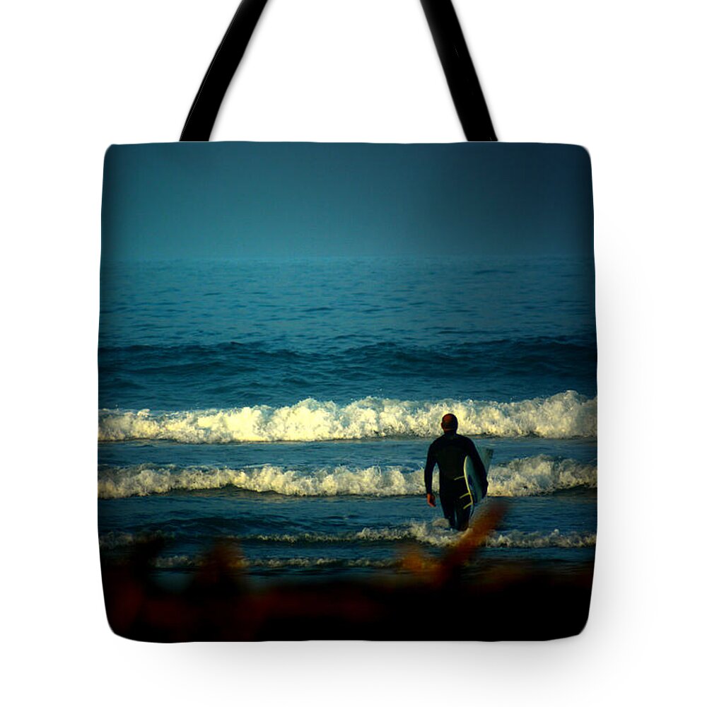 Surfing Tote Bag featuring the photograph Morning Surf by Mark Ross