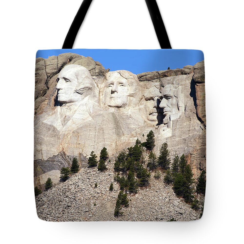 Mount Rushmore Tote Bag featuring the photograph Mount Rushmore I by Teresa Zieba